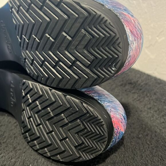 🔥 DANSKO Professional Clogs Nursing Cotton Candy Patent Leather Sz 39 - PERFECT - Picture 9 of 11